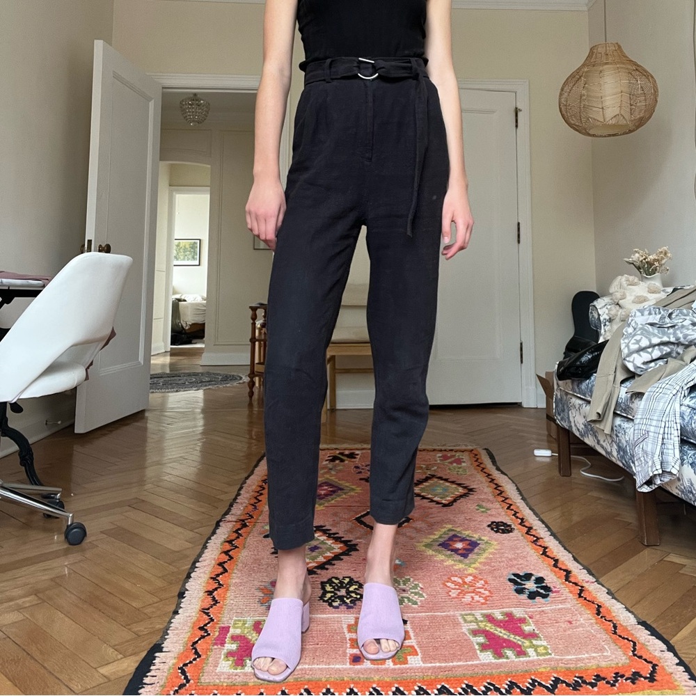Stylish Black High-Waisted Trousers With Belt Detail From & Other Stories